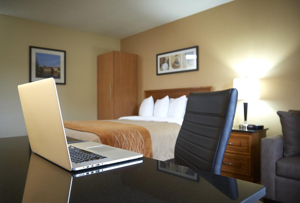 Comfort Inn Rivière-du-Loup Zewnętrze zdjęcie